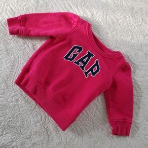 GAP Sweatshirt